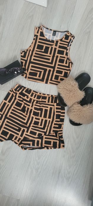 Idealny komplet na lato XS top spódnico spodenki