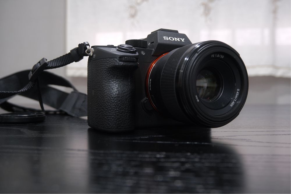 Sony A7R III - Rigorosamente como Nova (Apenas 4.354 disparos)