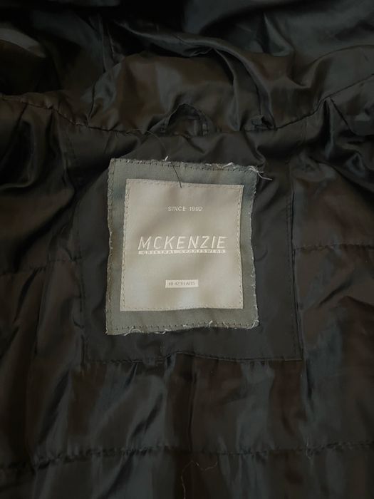 Зимова куртка для хлопчика 8-10 років