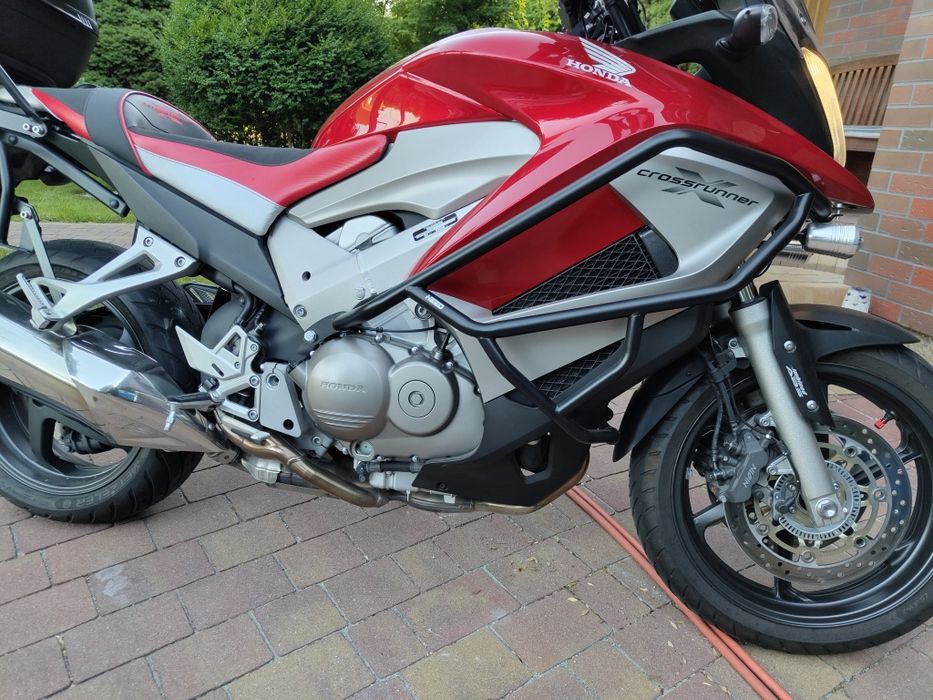 Honda VFR800X Crossrunner 2011 – Idealny stan