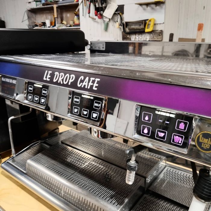 Профессиональная мультибойлерная кофемашина UNIC Stella