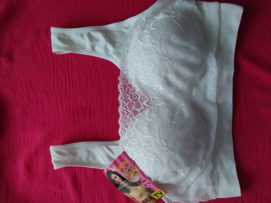 Nowy z metką top kolor biały i czarnyi rozmiar xl