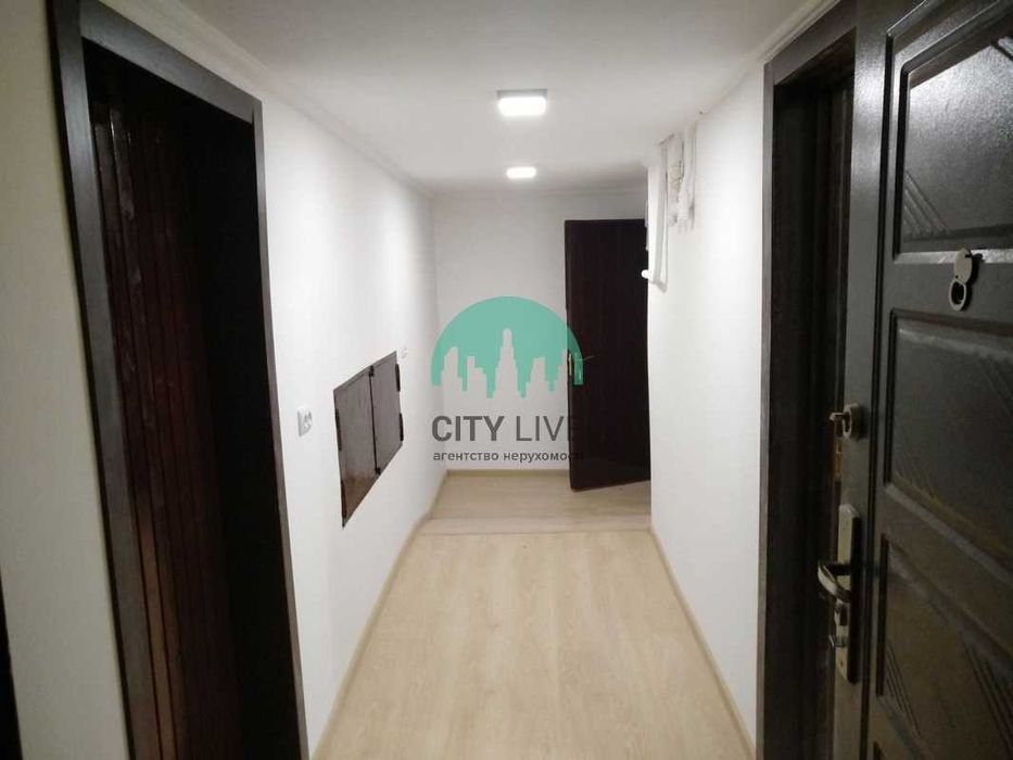 Оренда кабінету в центрі по вул Дністровська (60)