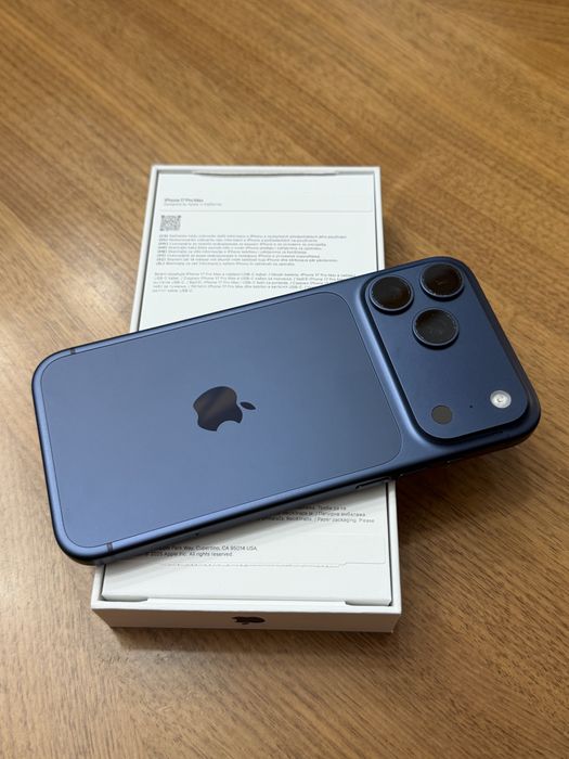iPhone 17 Pro Max 256 na gwarancji