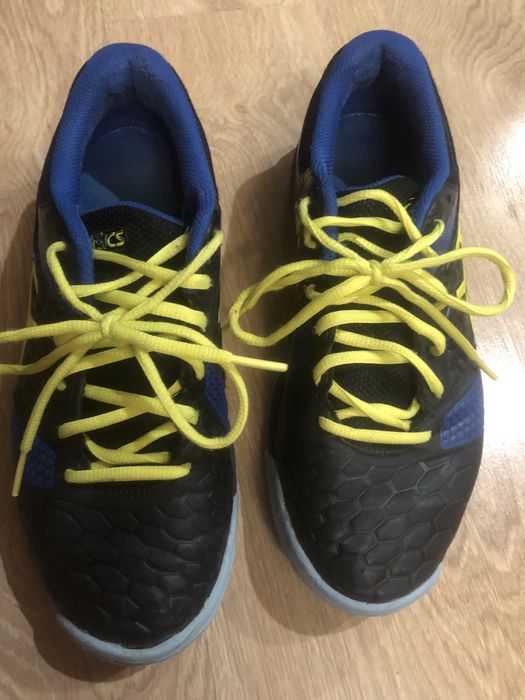 Кросівки ASICS жіночі б/у