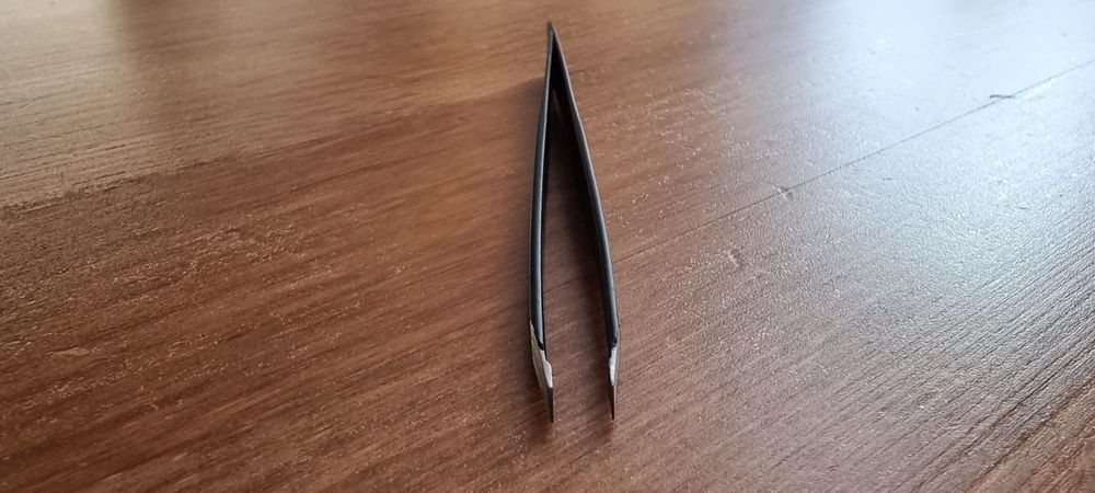 Pinça Sobrancelhas Profissional