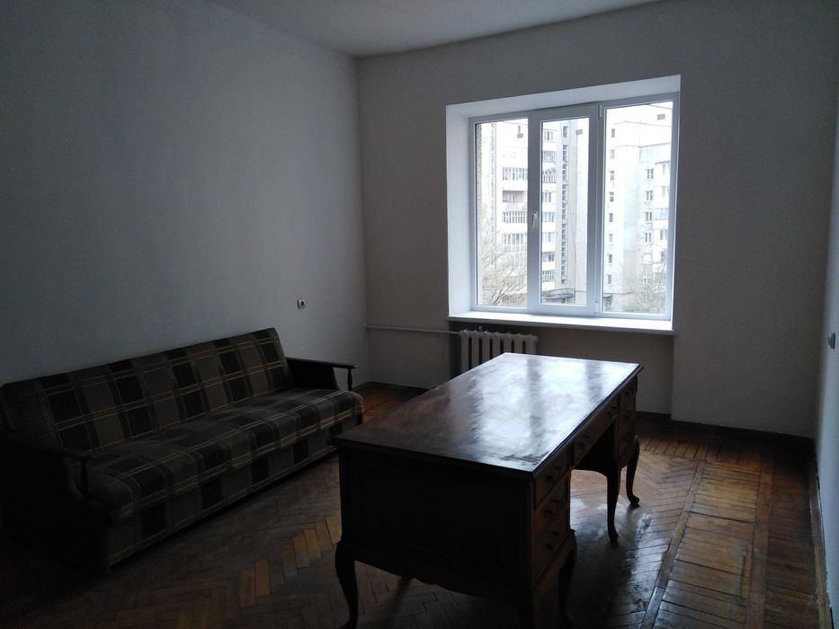 Офіс в оренду (22 м. кв.)