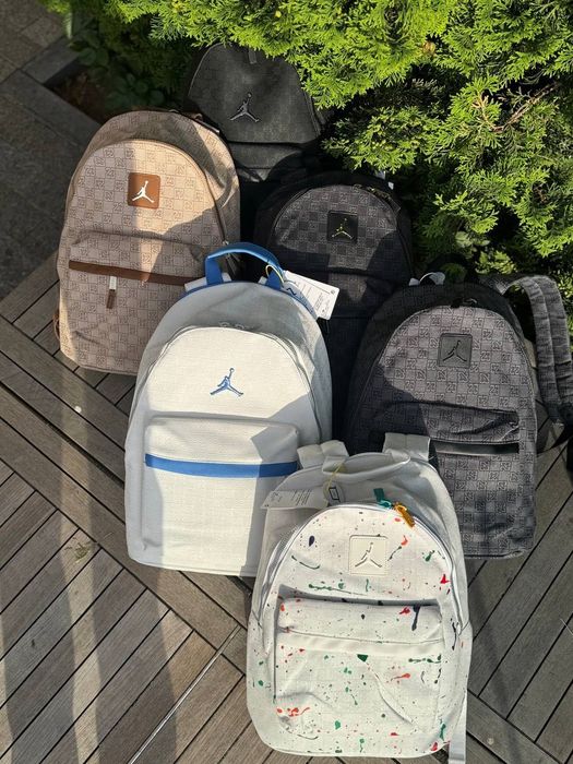 ‼️РОЗПРОДАЖ‼️ Рюкзак Jordan | Чорний, білий, золотий | Розмір 45×31×15 см