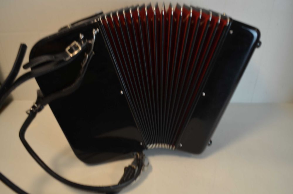 Concertina Adria 4 voz Do N 227