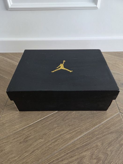 Buty męskie sportowe Air Jordan 1 Mid, nieużywane rozmiar 39
