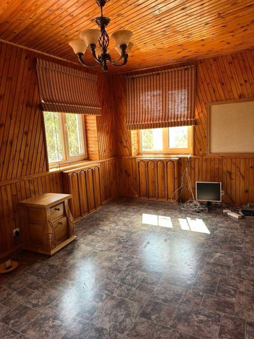 Продам будинок на березі річки