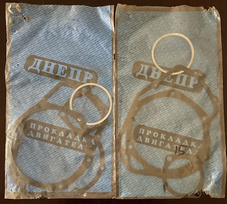 Продам двигун мт-10 (Днепр) в розібраному стані