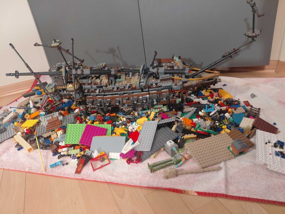 Klocki cobi itp. Statek piraci z karaibów, rózne klocki ok. 5, 2 kg