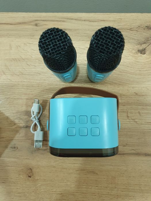 Karaoke zestaw bezprzewodowy 2mikrofony+ głośnik