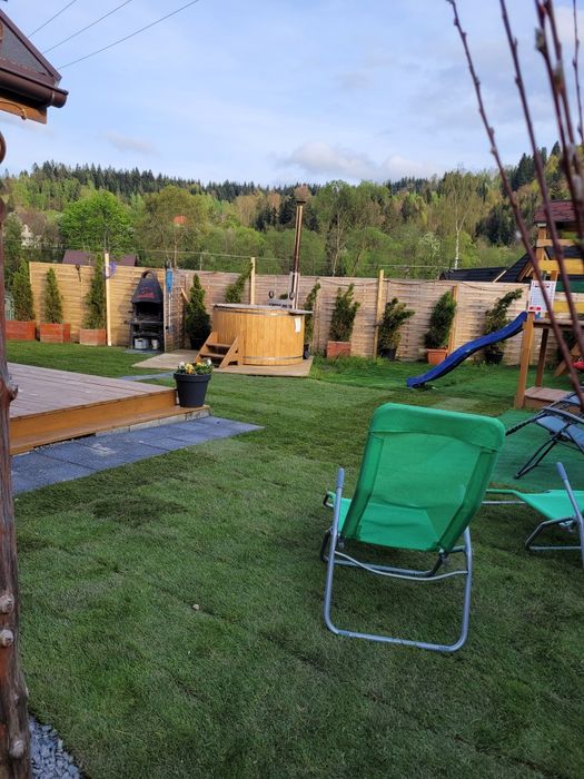 Domek  z balią przy stoku narciarskim Wisła