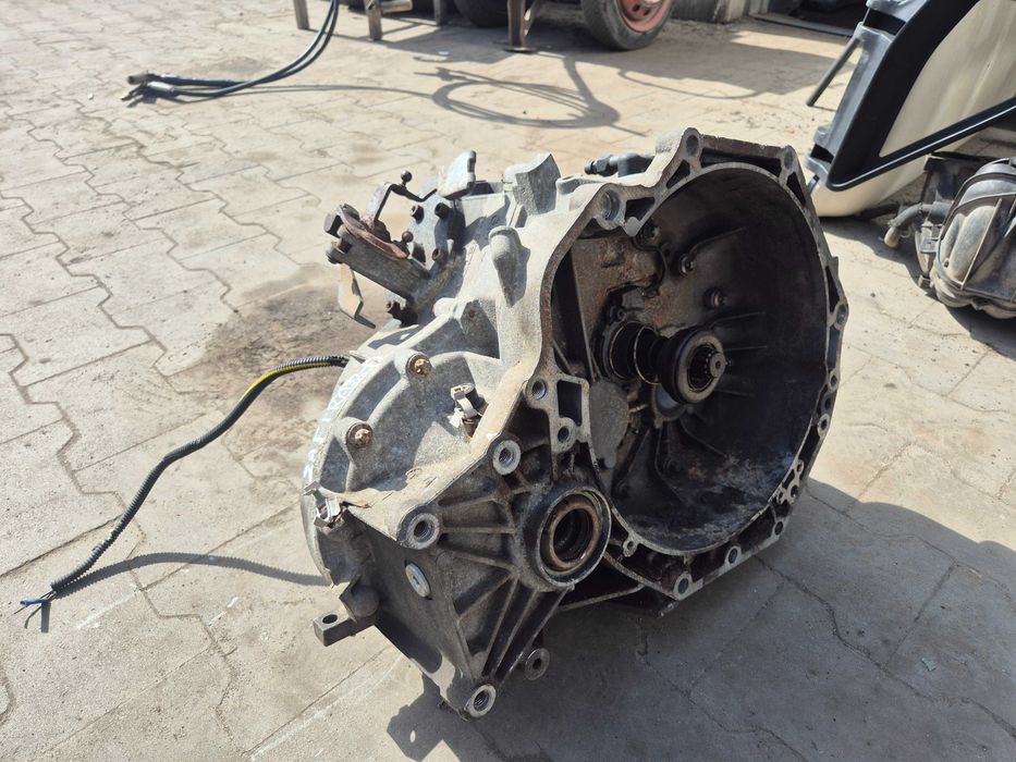 Skrzynia biegów Opel Zafira A Vectra C 2,0 F23