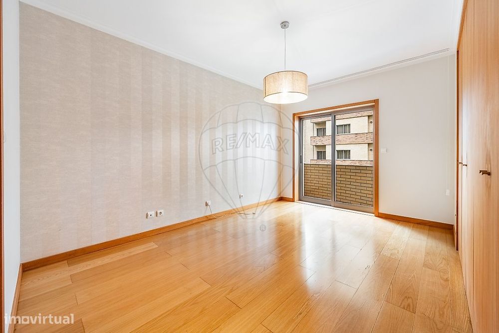 Apartamento T3 para arrendamento