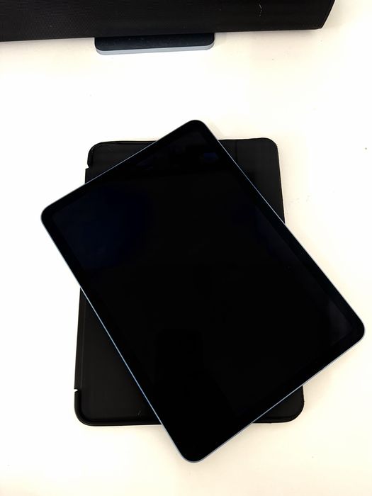 iPad Air 5 gen M1 64gb Blue WiFi