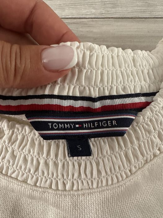Кофта бренду tommy hilfiger
