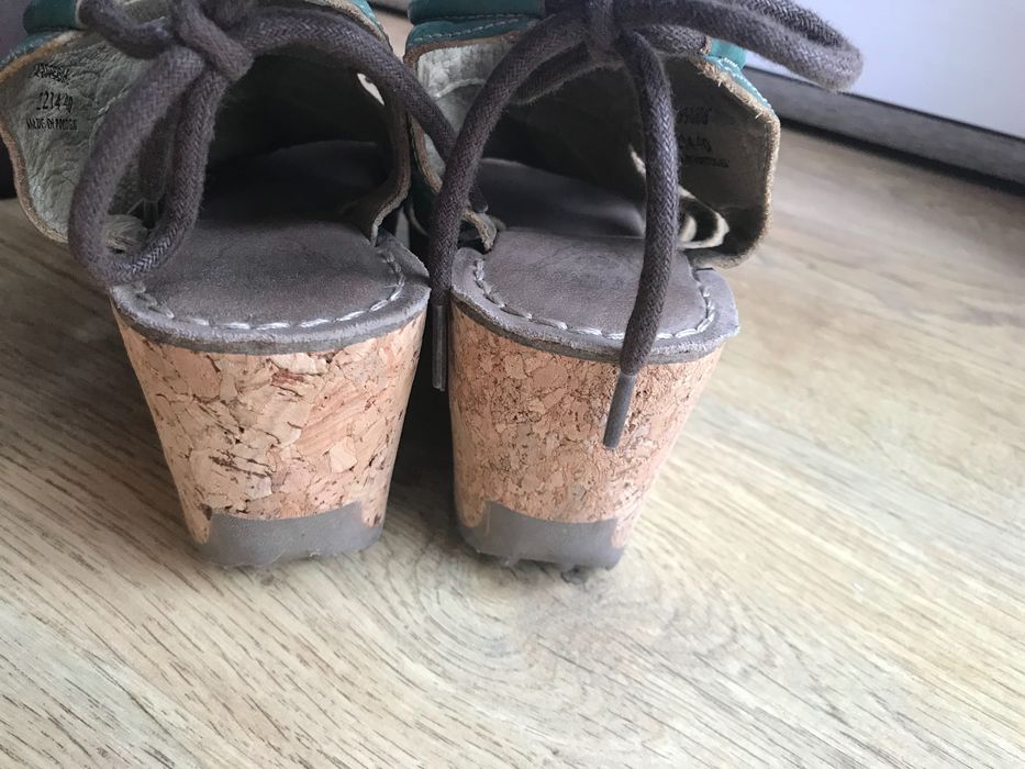 Fly London r.40 zielone sandały