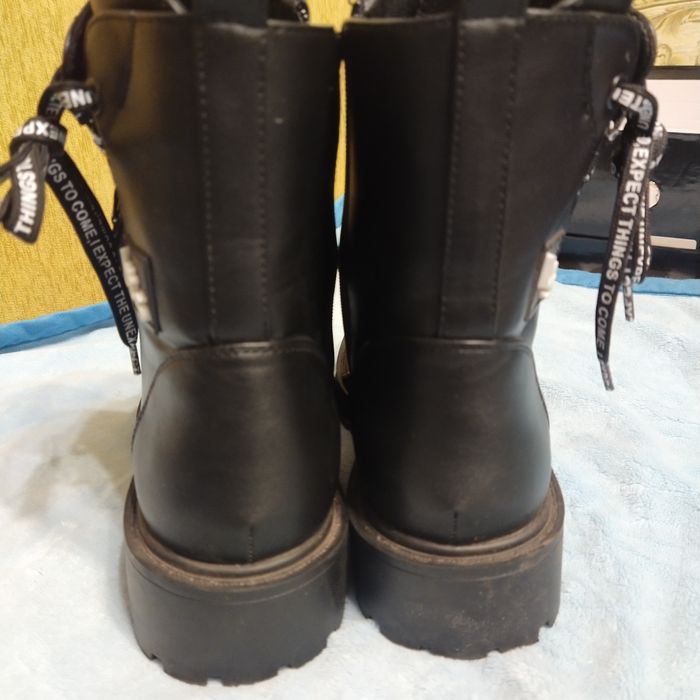 Черевики жіночі 38 розмір(24,5 см устілка)