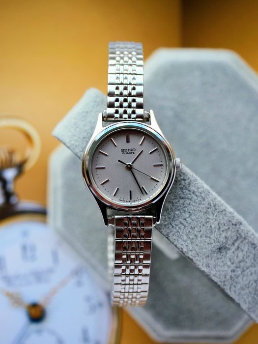 Seiko quartz damski zegarek japonski używany oryginalny ładny stan