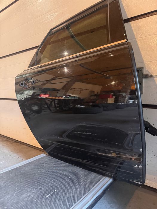 Drzwi Audi A6 C7 kombi prawy tył LY8X