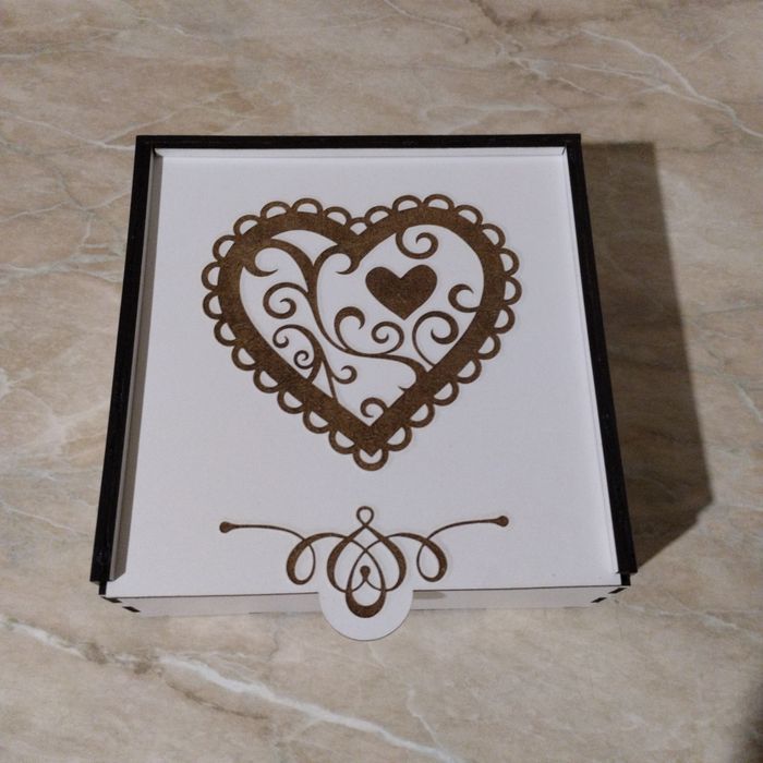 Шкатулка подарункова