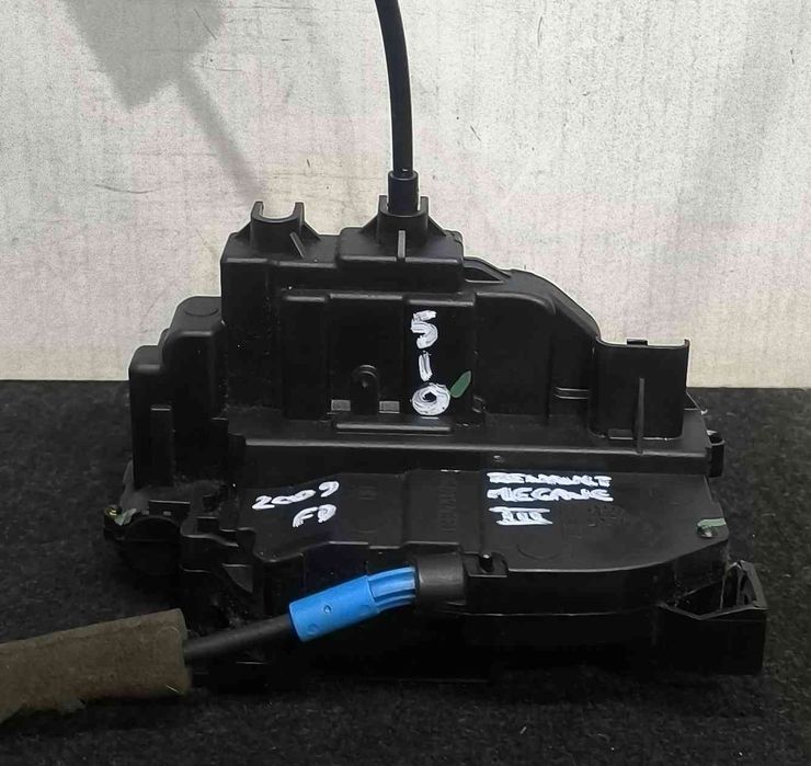 Fechadura / Fecho Porta Direito - RENAULT MEGANE III Hatchback