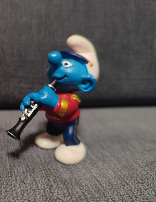 Figurka Smerf z Klarnetem