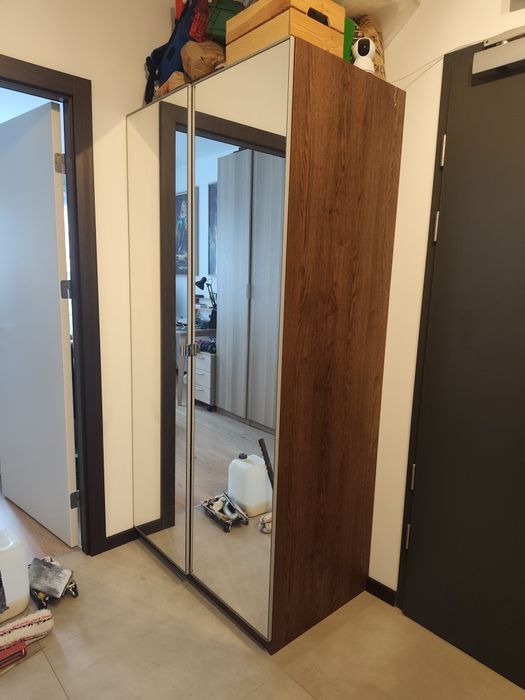 Zestaw mebli / szaf IKEA PAX 201 cm do przedpokoju – 3 moduły, akcesoria, lustro (czarnobrąz)