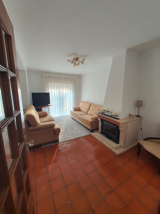Apartamento T3 Dúplex com garagem
