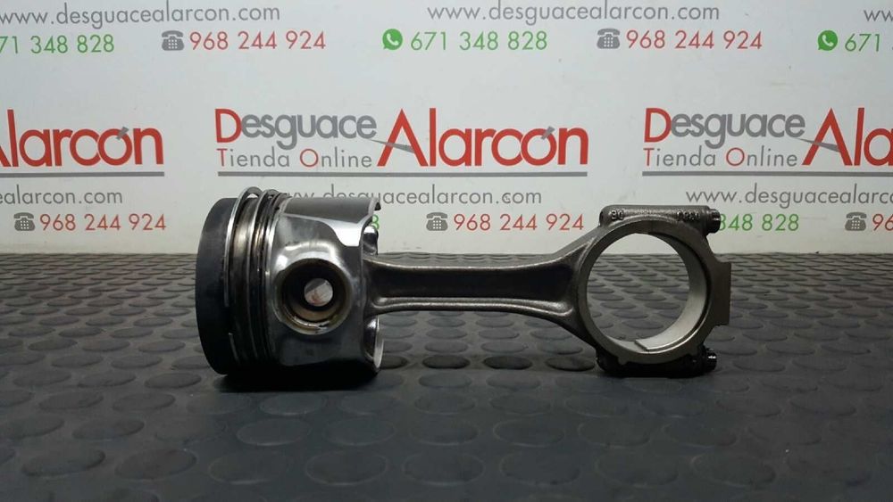 BIELA AUDI A4 BER. (B8) BáSICO