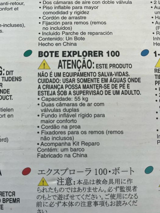 Barco insuflável para criança