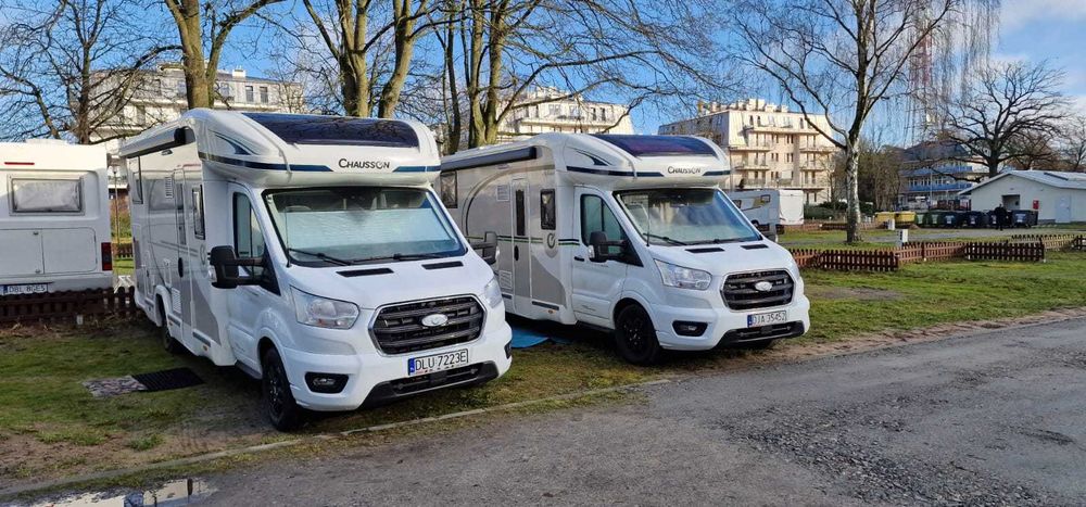 Kamper do wynajęcia wynajem Nowego CHAUSSON 777 TITANIUM ULTIMATE