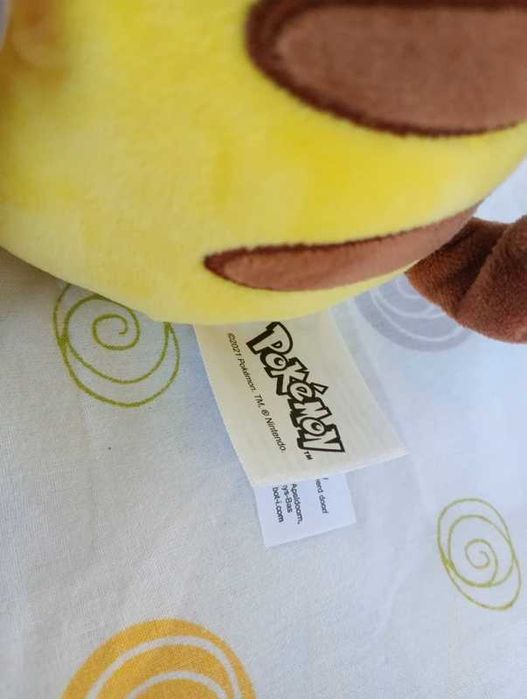 Pokémon peluche Pikachu