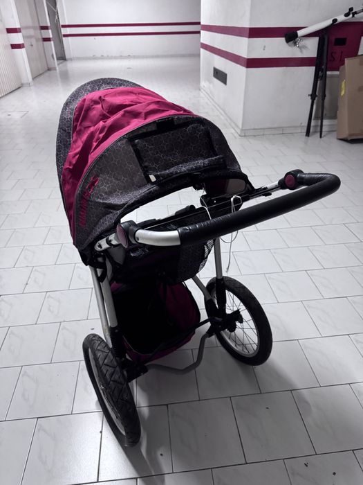 Carrinho bebe corrida Schwinn