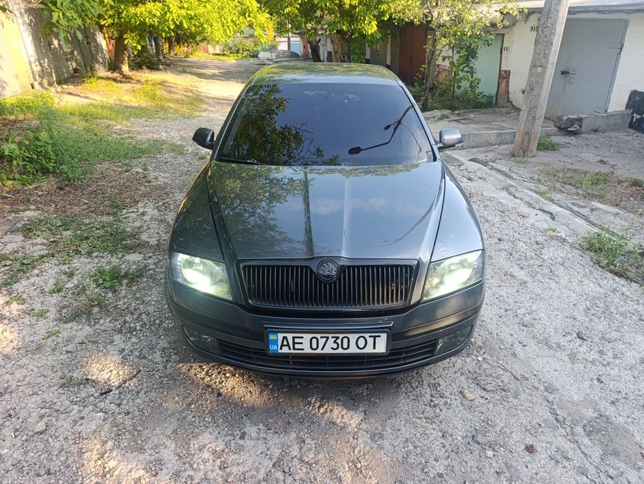 Продам шкоду ,хороше авто