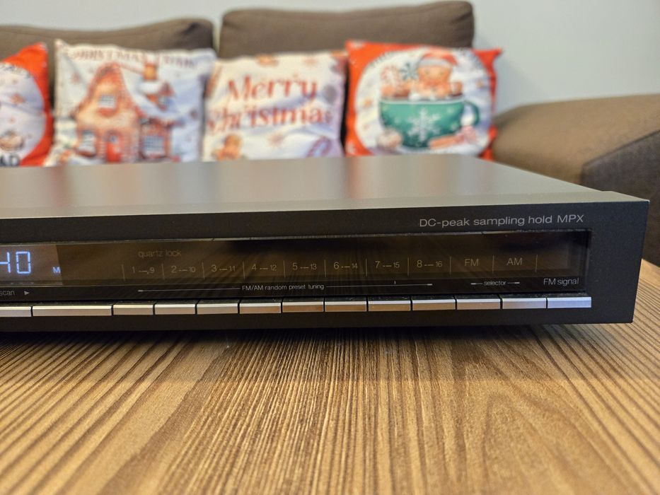 Technics ST-S6 radio
