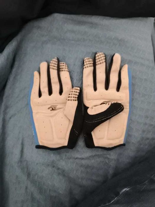 Luvas de ciclismo