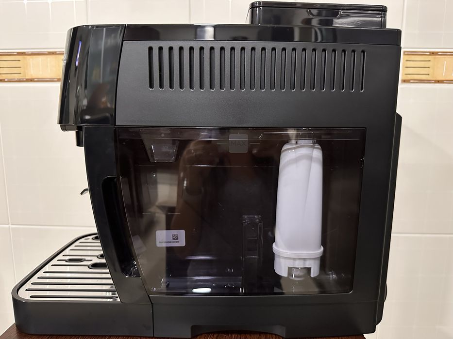 Máquina de café Delonghi ECAM220