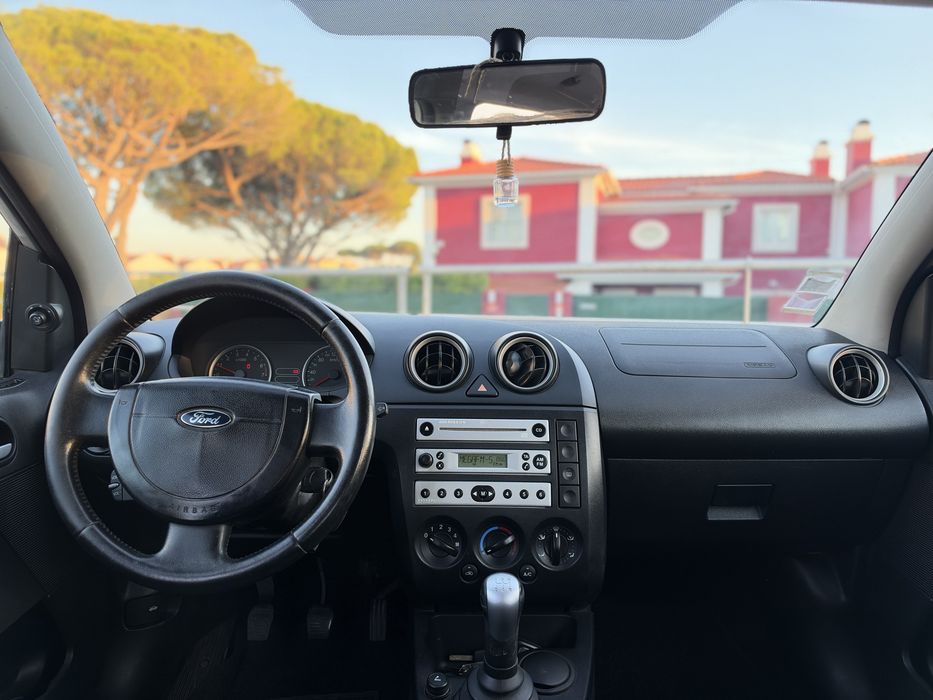 Ford Fiesta 1.25 - 100.000km