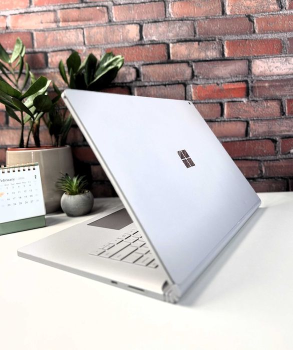 Microsoft Surface Book 3·I7-10th·32GB·1TB·3K touch·15"·GTX 1660 TI 6GB