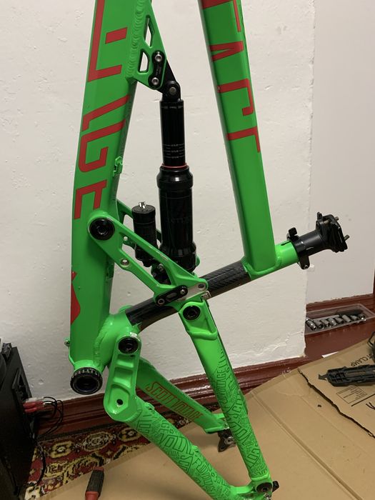 Деребан до 15.02, Рама Scott Voltage Fr10, Вилка 26 Rock shox boxxer