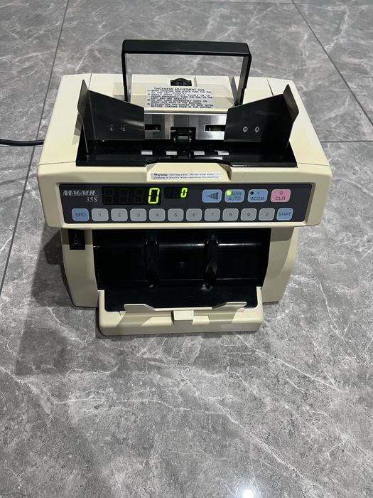 лічильник счетчик банкнот MAGNER 35DC