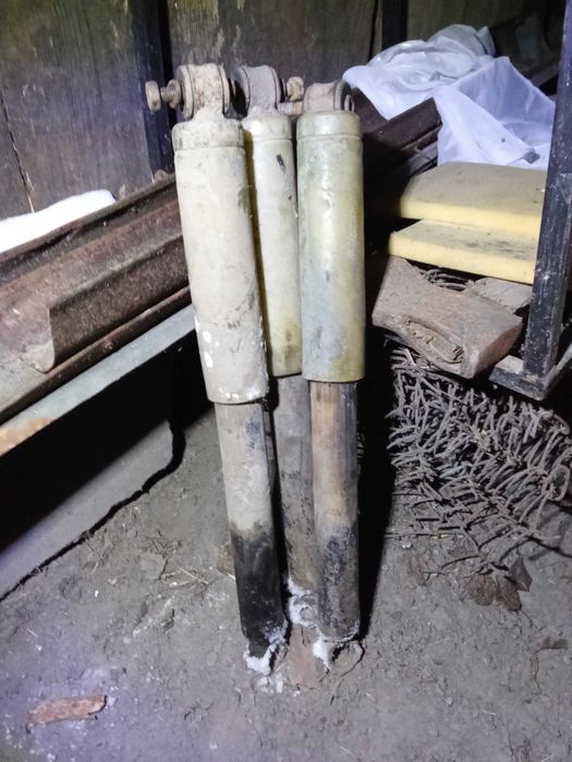 Продам амортизатори луаз