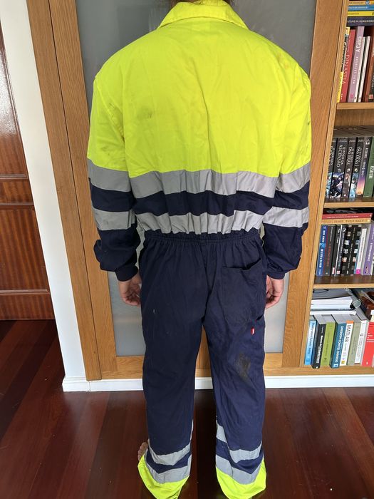 Fato Macaco Refletor