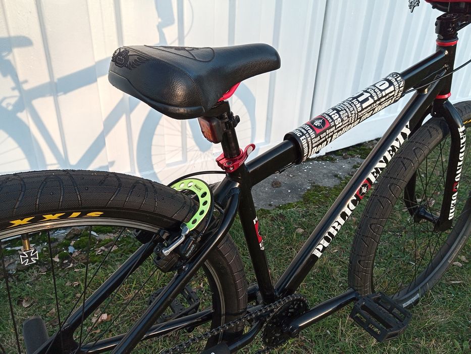 Se Bikes x Public Enemy 29