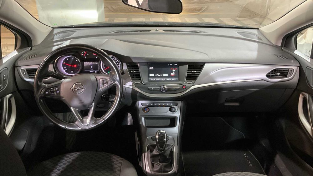 Opel Astra Sports Tourer 1.5 D Business Edition S/S | Financiamento disponível