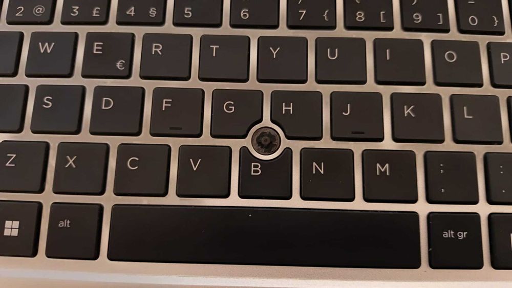 Portátil HP Elitebook 840 G8 - i5 - 237 GB - 16 GB RAM
